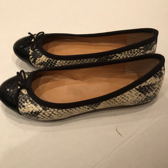 J.Crew animal print falts 6 - Picture 3 of 5